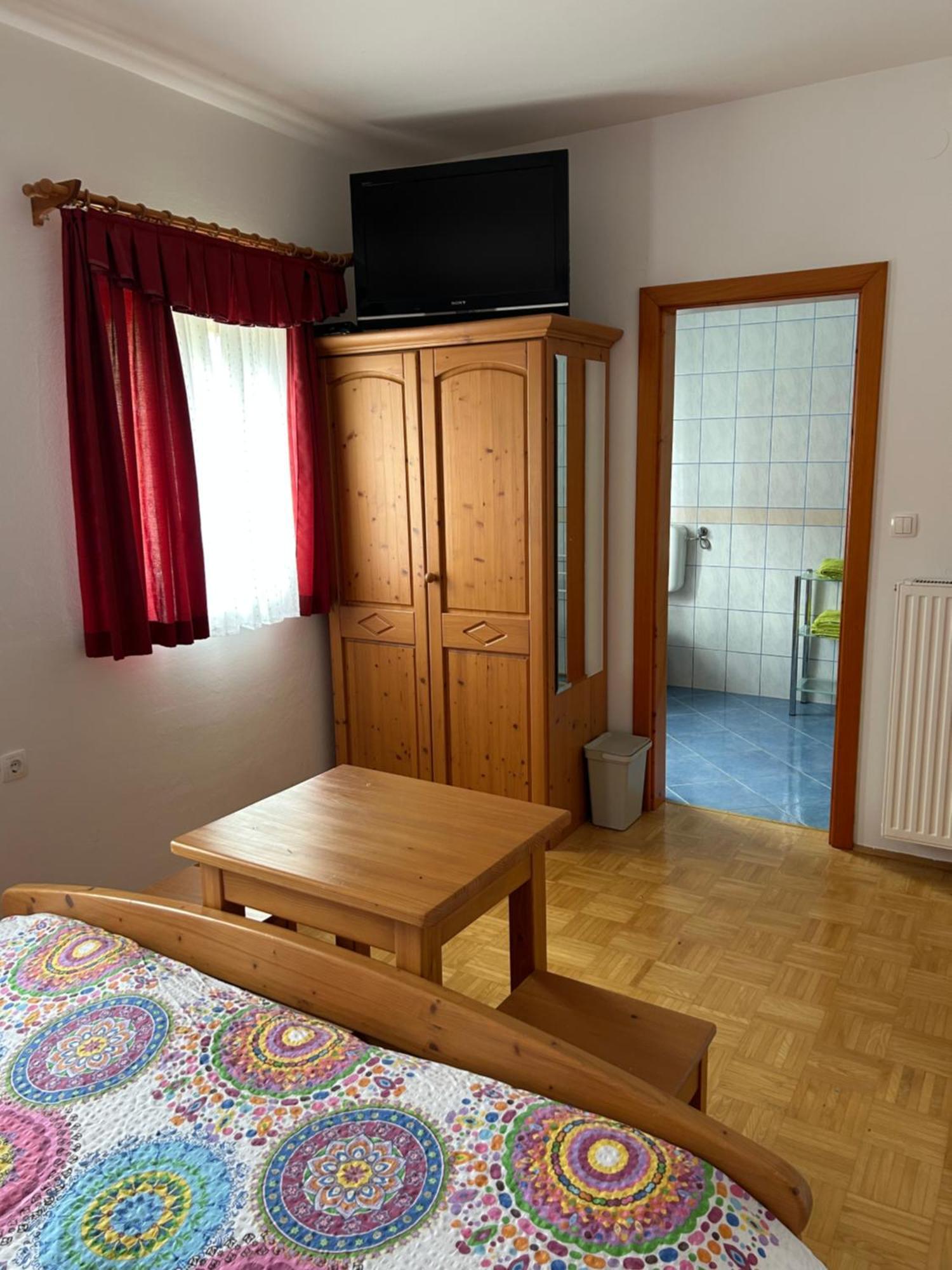 Tourist Farm Gradisnik Apartment Solcava Exterior photo